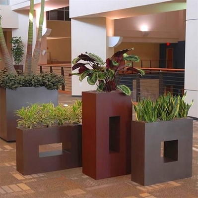 Plantador retangular de aço de Corten do shopping do OEM com iluminação do diodo emissor de luz