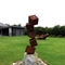 O cubo moderno dá forma à escultura de aço Rusty Garden Statues de Corten
