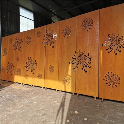 O laser do aço de Rusty Metal Garden Ornaments Corten do teste padrão do crisântemo cortou os painéis